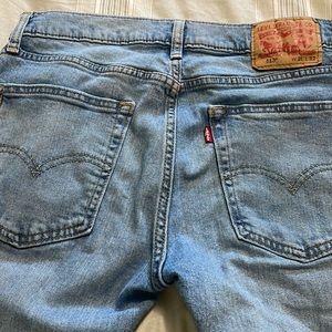 Levi’s 513 slim straight stretch 31x32 excellent condition (used once)